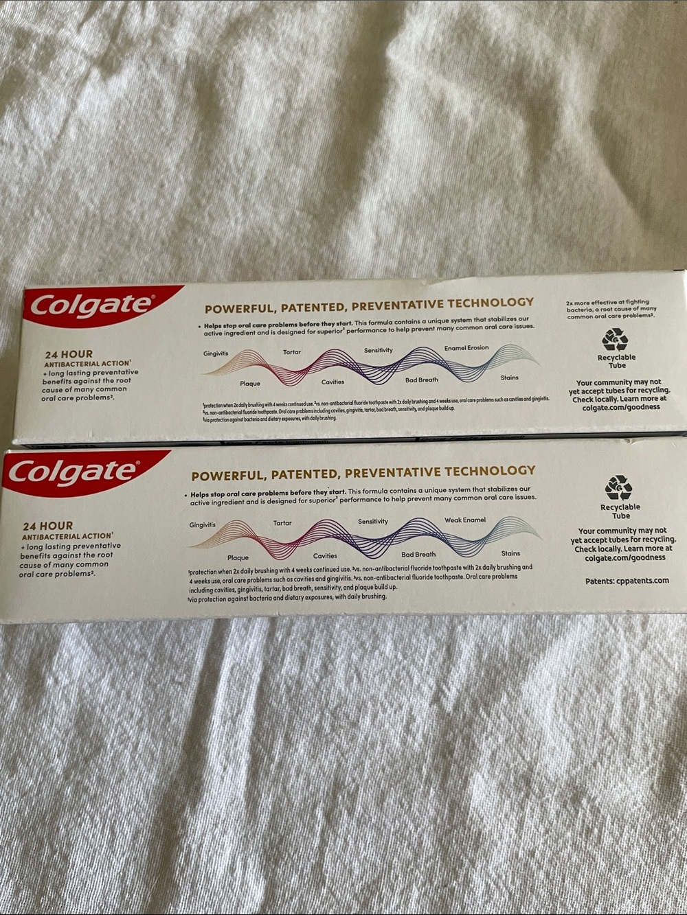 Colgate Total Deep Clean Toothpaste - White - Picture 4 of 4